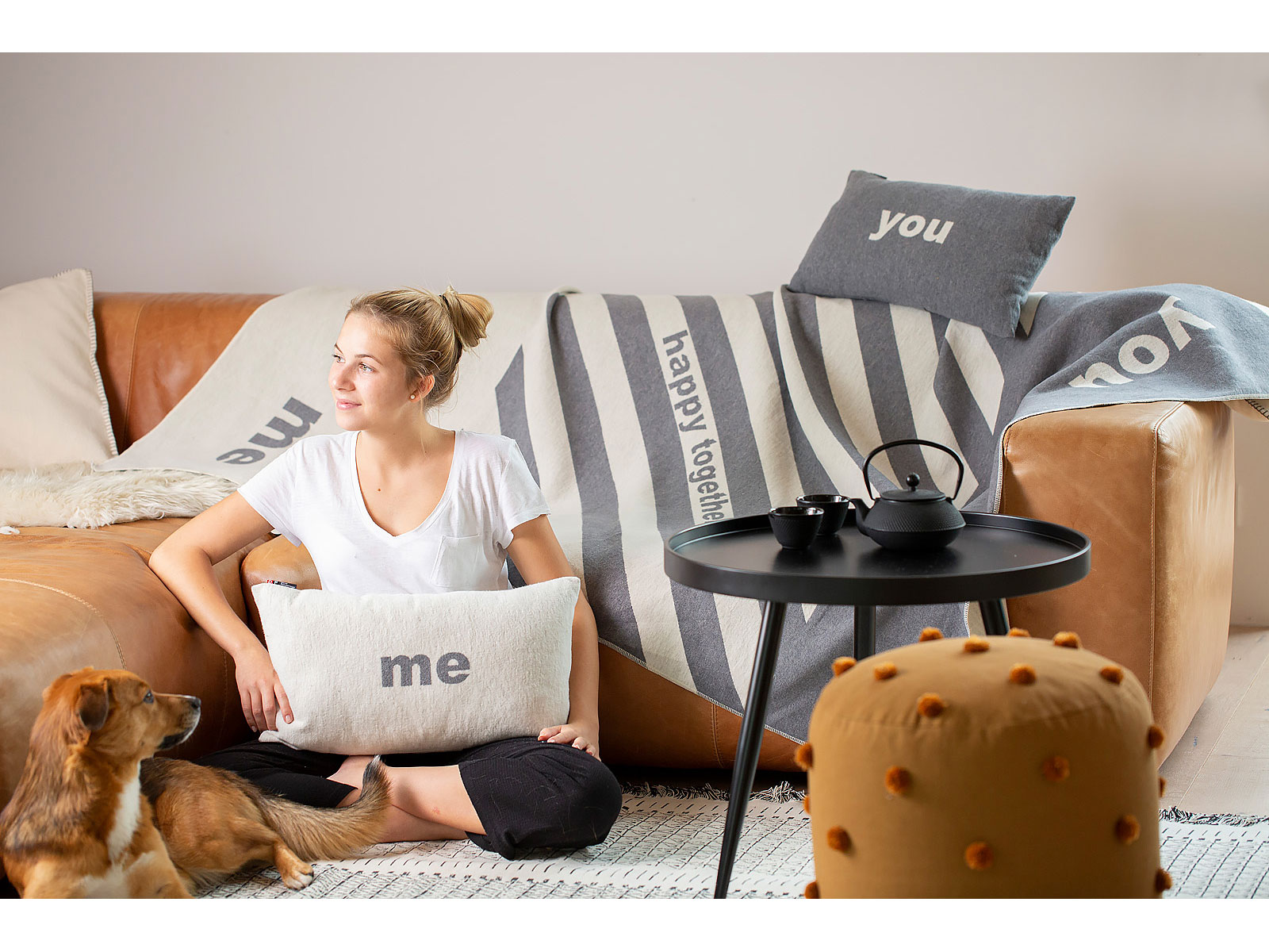 Mit Kissen ME und Decke ME & YOU (nicht im Lieferumfang enthalten)