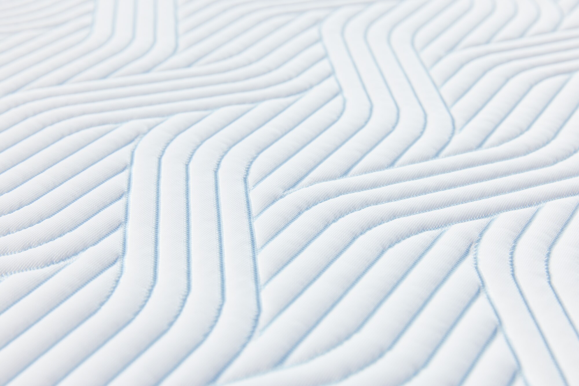 TEMPUR PRO® Plus SmartCool™ Topper | Soft