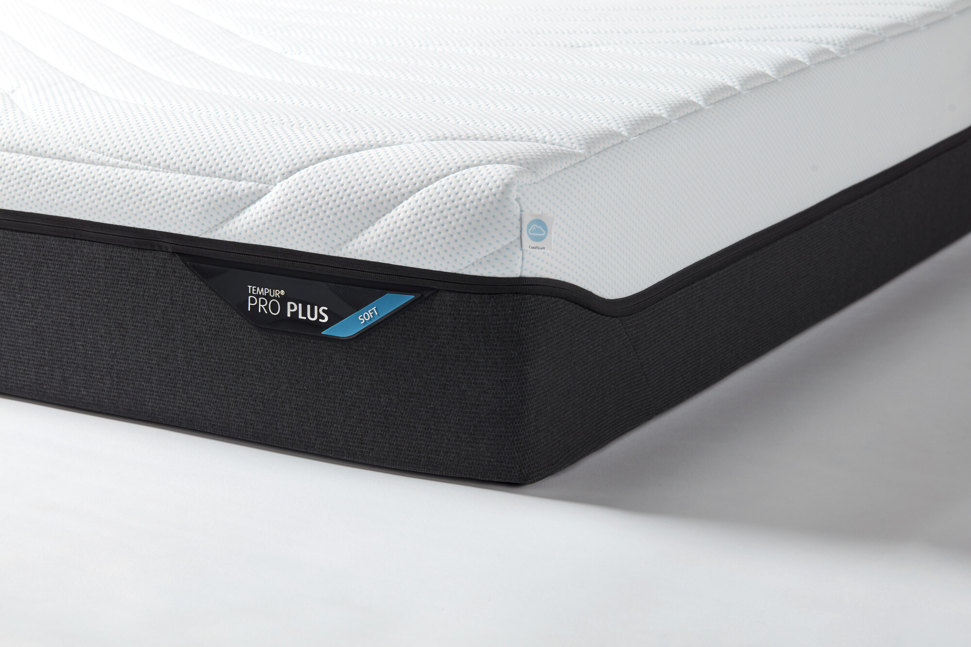 TEMPUR PRO® Plus CoolQuilt Matratze 27 cm | Soft