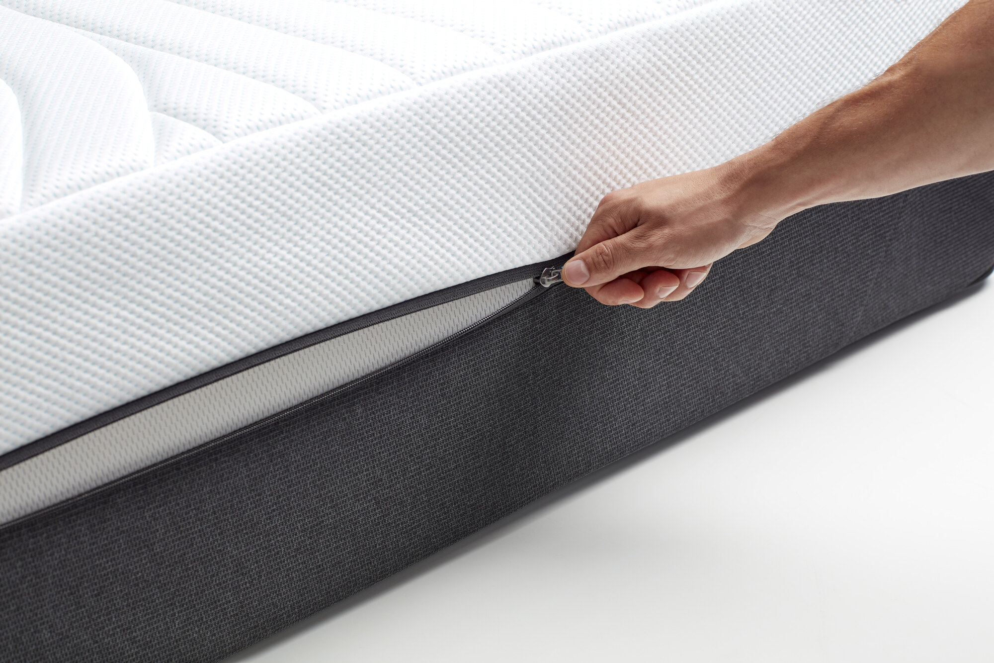 TEMPUR PRO® Plus CoolQuilt Matratze 27 cm | Soft